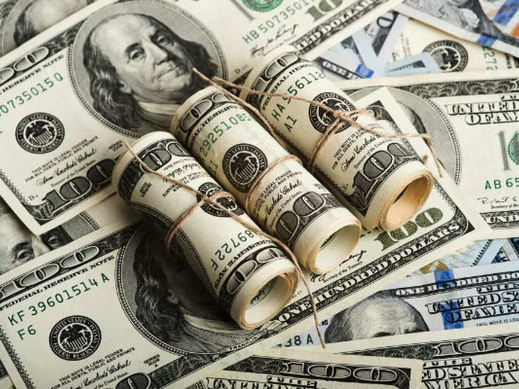 دلار و درهم در پیچ نوسانات؛ بازار ارز روی خط تعادل